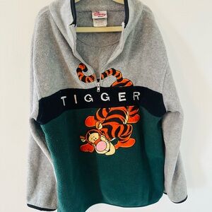 Vintage Disney Tigger Colorblock Pullover Sweater - Gray & Green